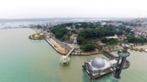 Inilah gambar proyek Masjid terapung di Tanjungpinang yang dikabarkan gagal dibangun tahun ini. Foto istimewa