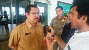 Kepala Badan Perencanaan Pembangunan Daerah (Bappeda) Provinsi Kepri Naharuddin saat diwawancarai wartawan di Tanjungpinang, Selasa (12/7). Foto Prokepri.com