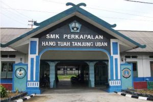 SMK Perkapalan Hang Tuah Tanjung Uban.