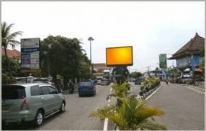 Contoh videotron di salah satu daerah di Indonesia. Sumber Foto internet