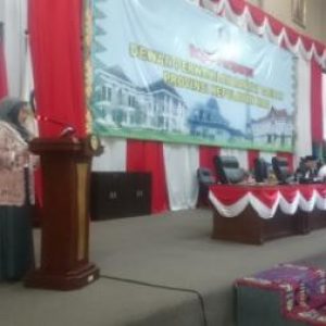 Jubir Fraksi PDIP, Yuniarni Pustoko Weni