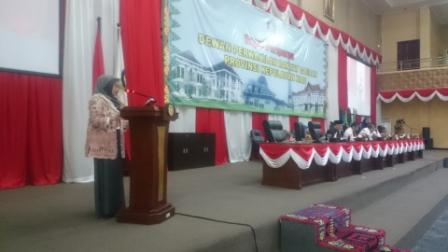 Jubir Fraksi PDIP, Yuniarni Pustoko Weni
